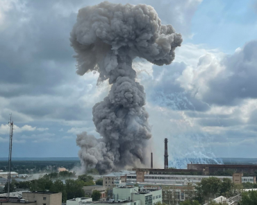 Взрыв прогремел на заводе оптики в Сергиевом Посаде