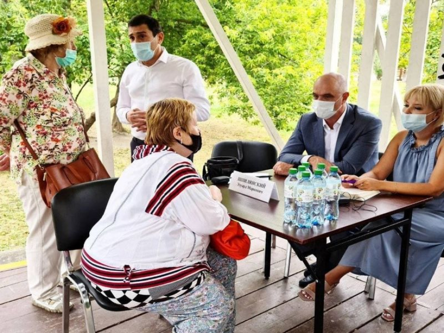 Встреча жителей и медиков в Королёве прошла в парке