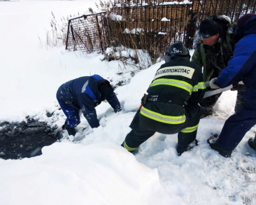 В Электрогорске помогли рыбаку, провалившемуся под лёд