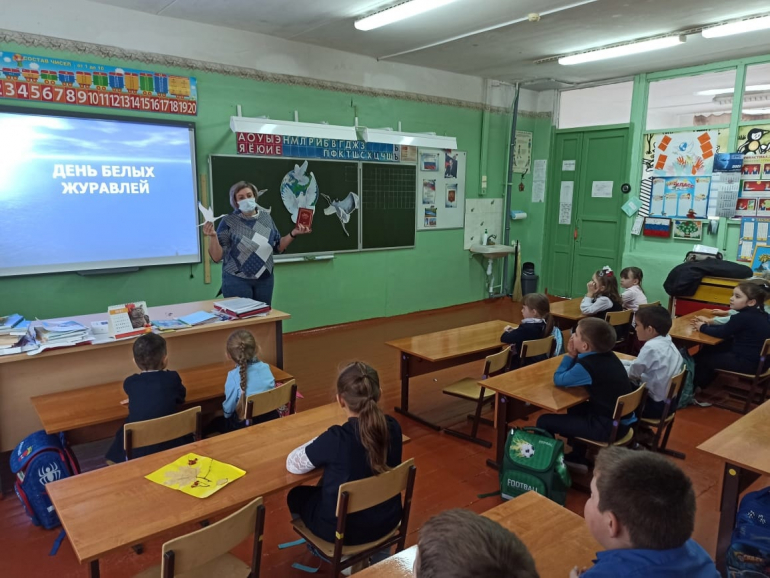 Ученикам Матырской школы рассказали о празднике Белых журавлей