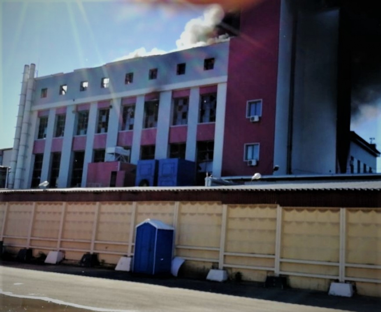 Пожар в Богородском округе: горит лакокрасочный цех