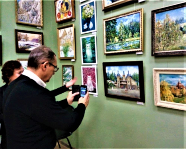 Дом художника в Пушкино открыл выставку-ярмарку