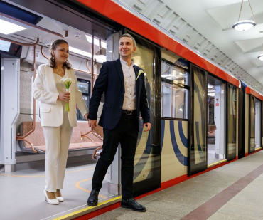 Первые браки в 2024 году заключены в московском метро